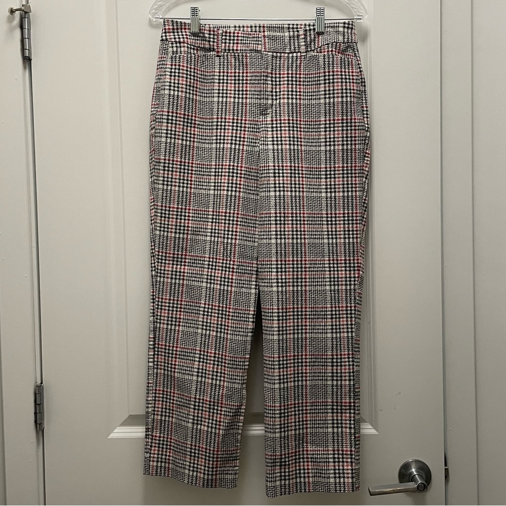 High-Waisted Pixie Straight Ankle Pants (Old Navy) size 8